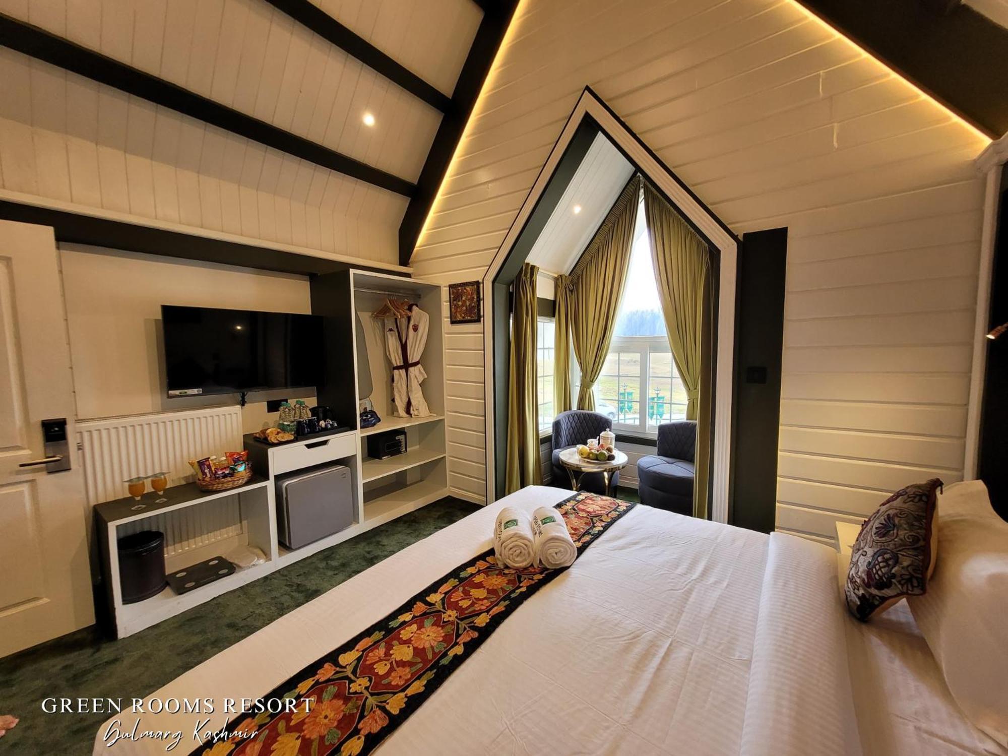 Green Rooms Resort غولمارغ المظهر الخارجي الصورة